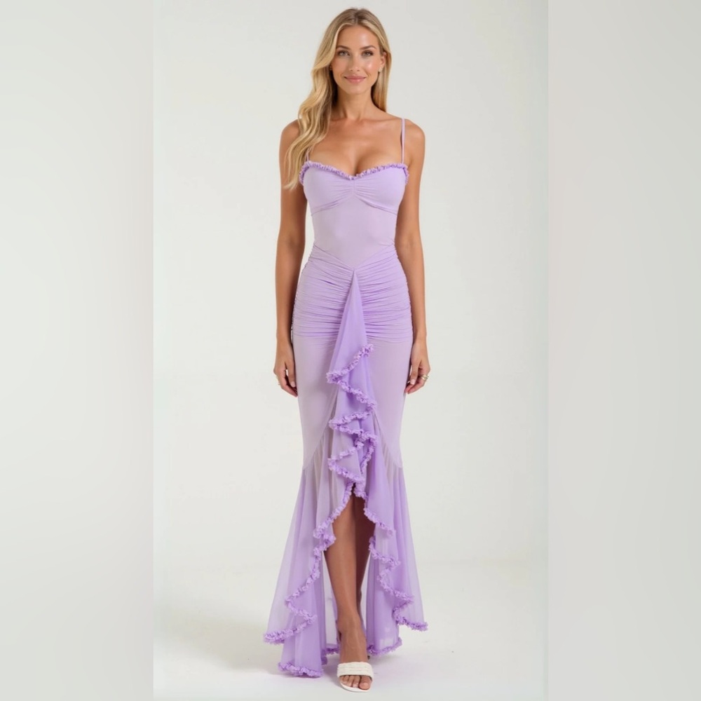 Chic Lilac Maxi Dress with Ruffle Detail